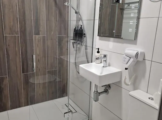 Korzo Paceville * Saint Julian's